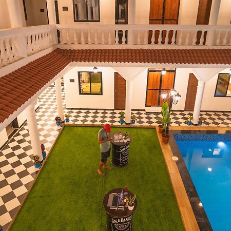 Sapphire Mansion Hotel Alībāg Eksteriør billede