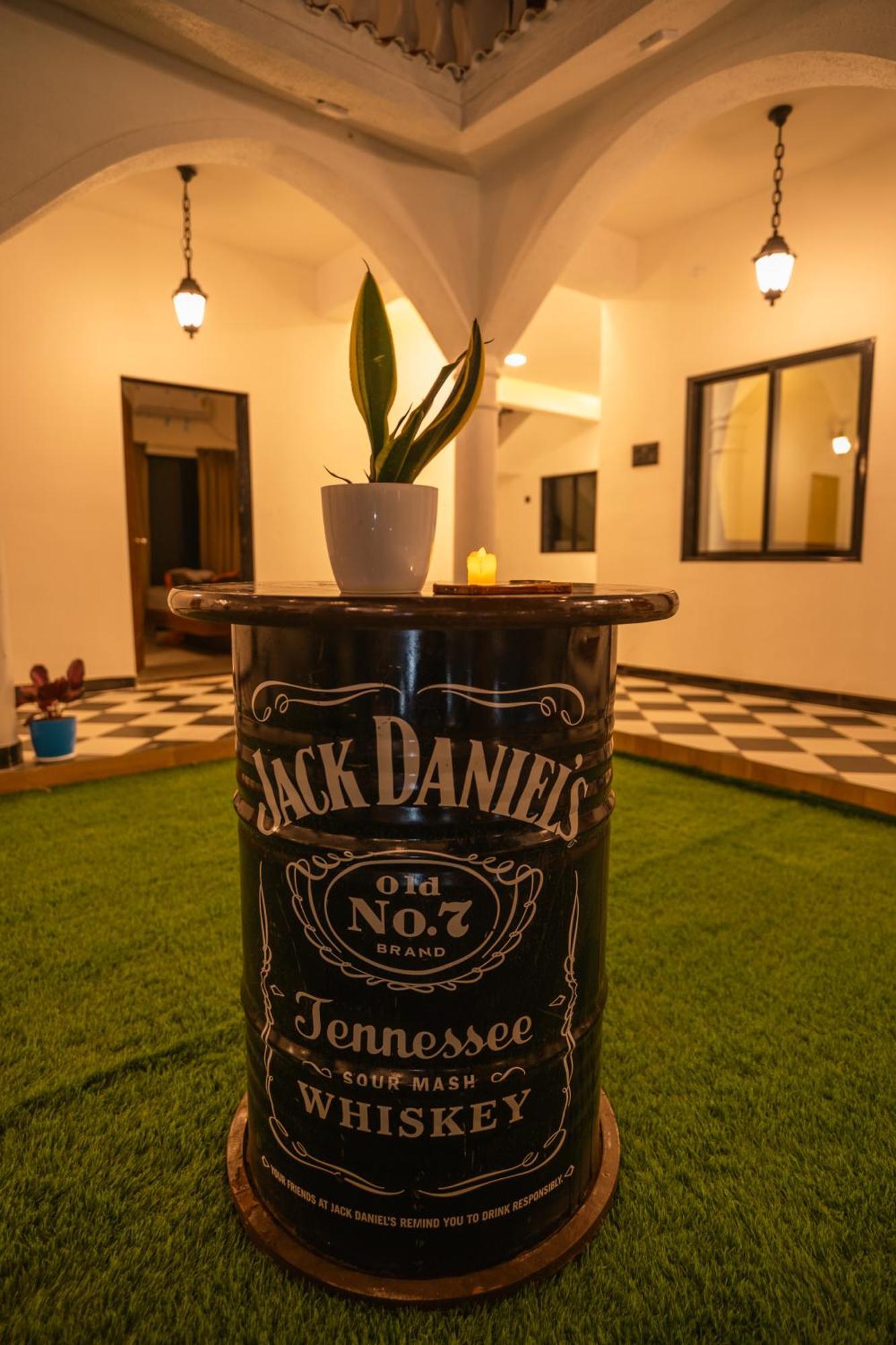 Sapphire Mansion Hotel Alībāg Eksteriør billede